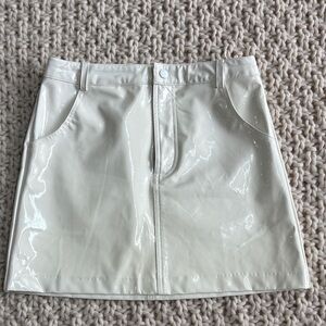 ILLA ILLA Glossy Patent Mini Skirt in Ivory